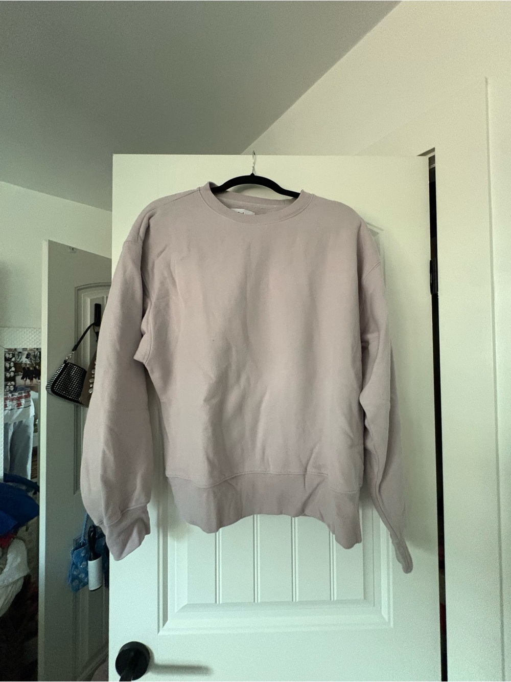 TNA Women's Crewneck Sweatshirt in Light Mauve